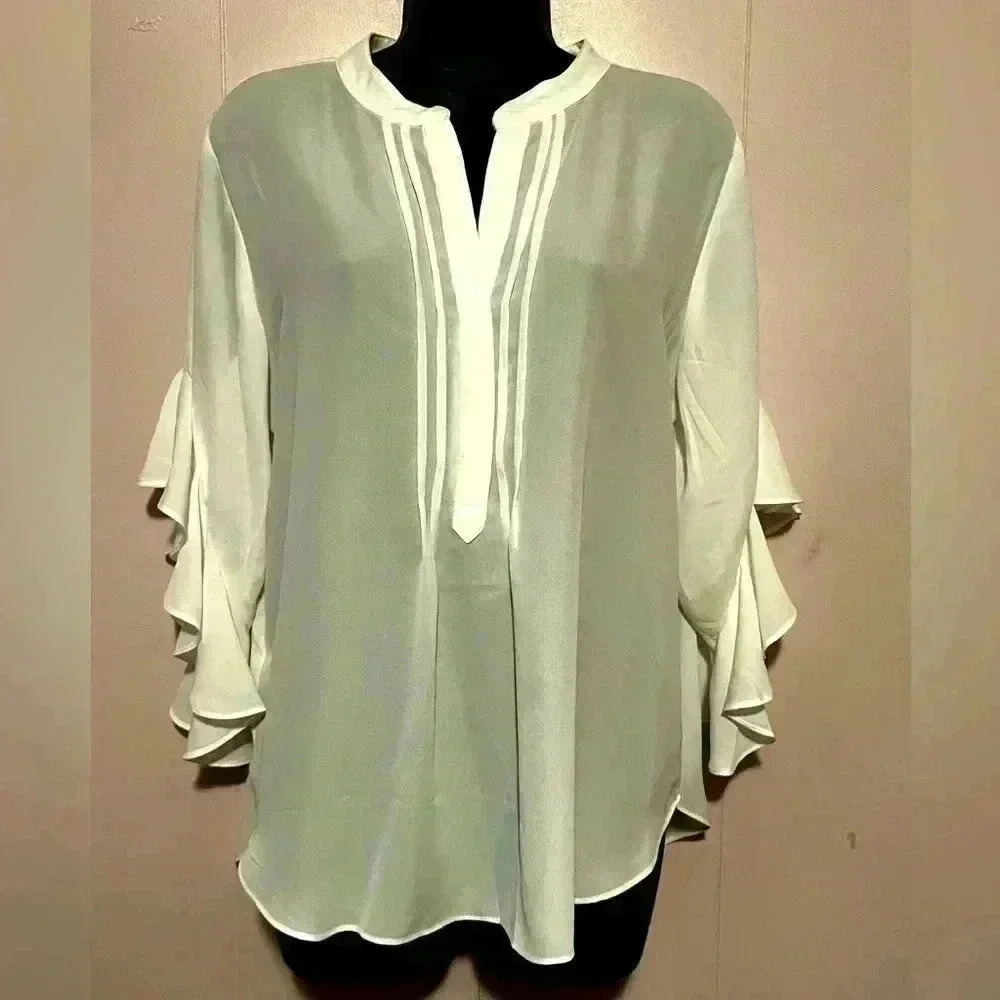 VINCE CAMUTO Split Neck Ruffle Butterfly Sleeve Blouse Women's M White Pleated